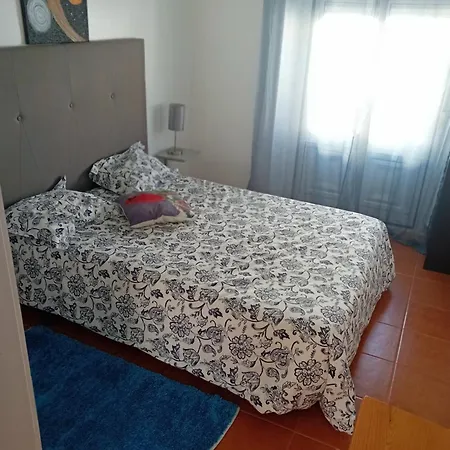 Carolina Do Mar Apartment Nazaré